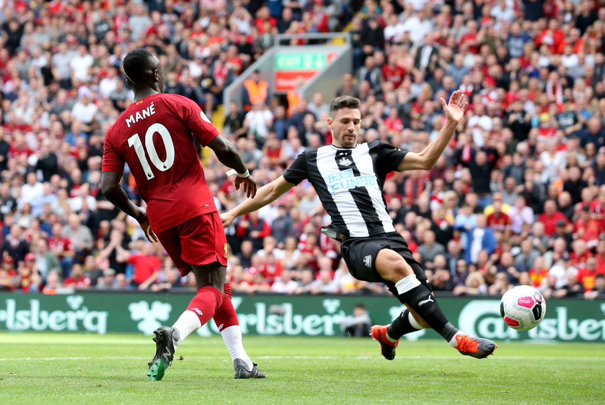 表现奠定基 表现奠定基